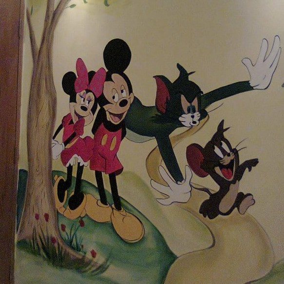 Mural painting kid dormitory with Tom and Jerry